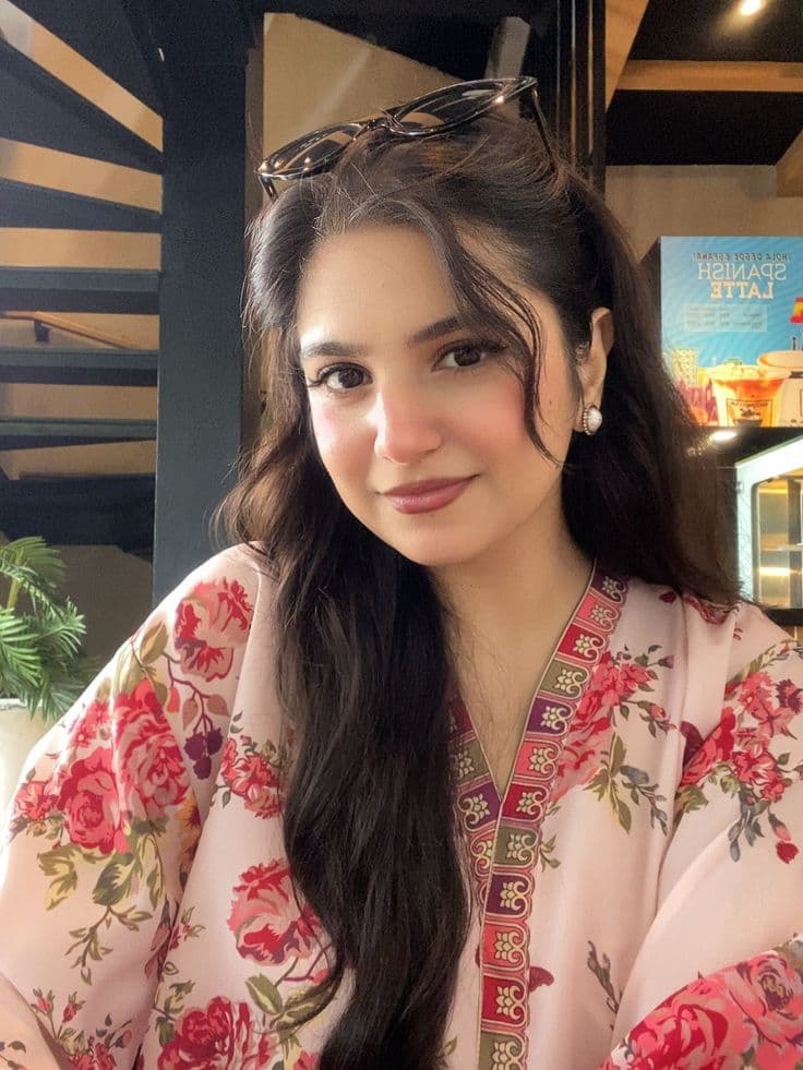 Sana Raza — Social Media Strategist